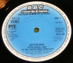 dr-who-single-t-baker-4