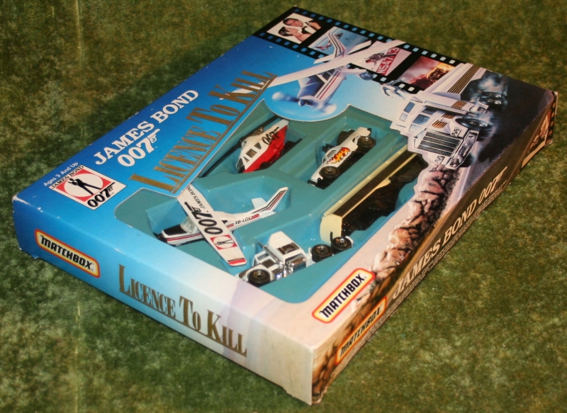 007 licence to kill matchbox gift set (22)