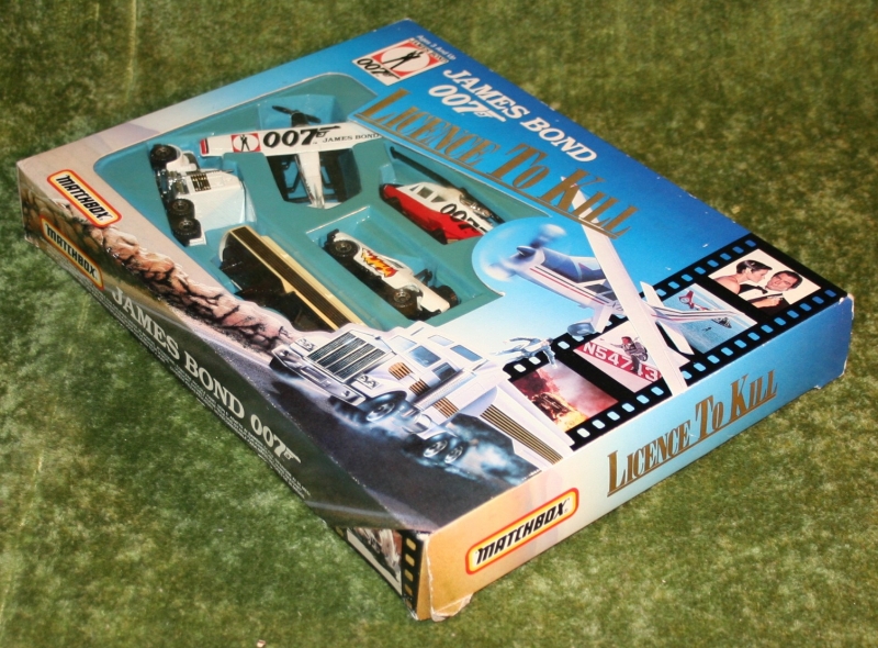007 licence to kill matchbox gift set (23)