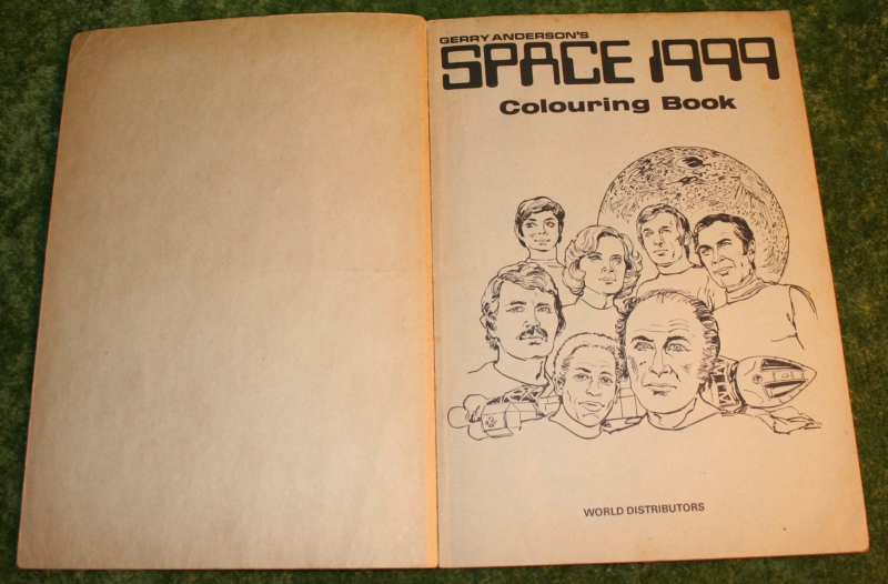 Space 1999 colouring book (3)
