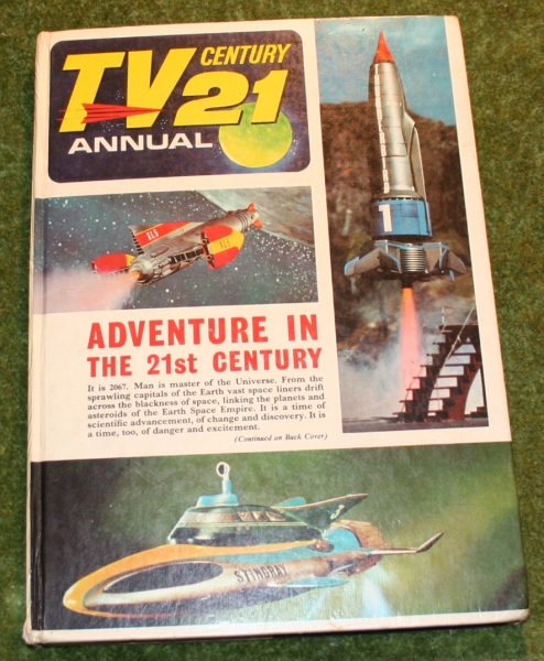 tv century 21 annual (c) 1967 (2)